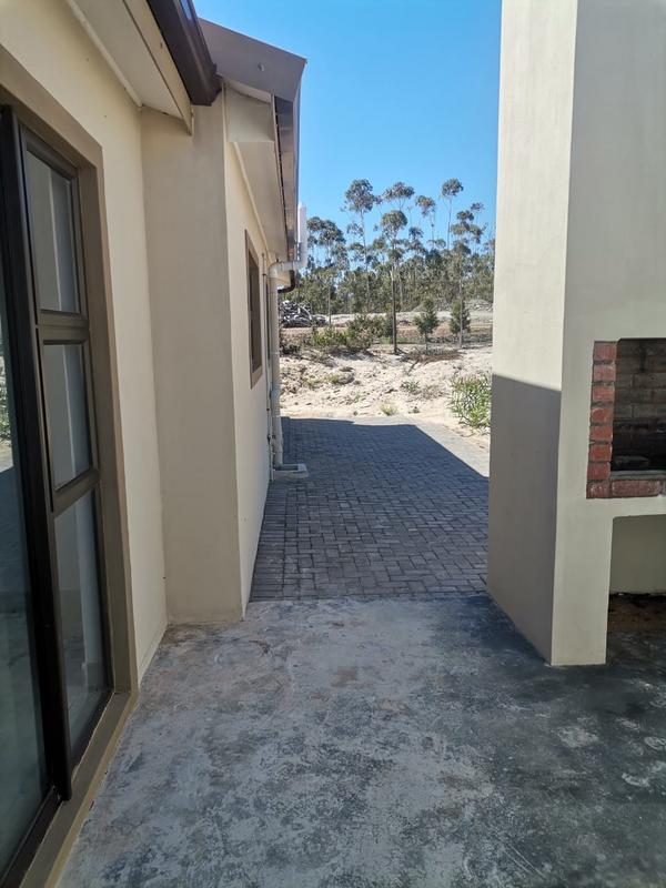3 Bedroom Property for Sale in Albertinia Western Cape